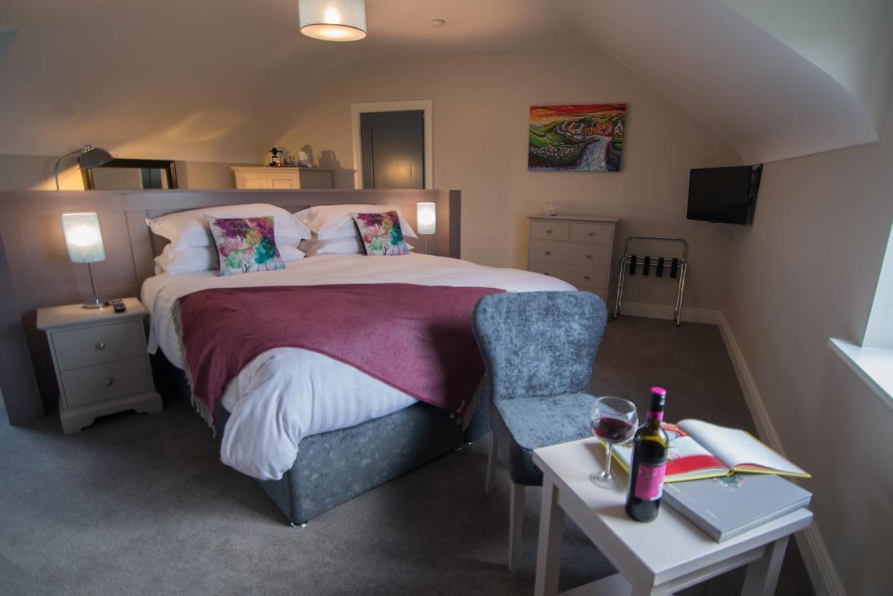 Sheedy'S Doolin Bed & Breakfast ภายนอก รูปภาพ